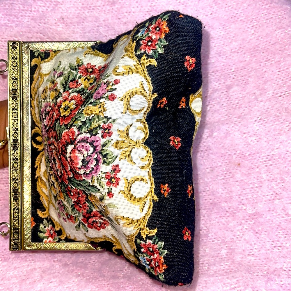 Small rose purse - Picture 4 of 9